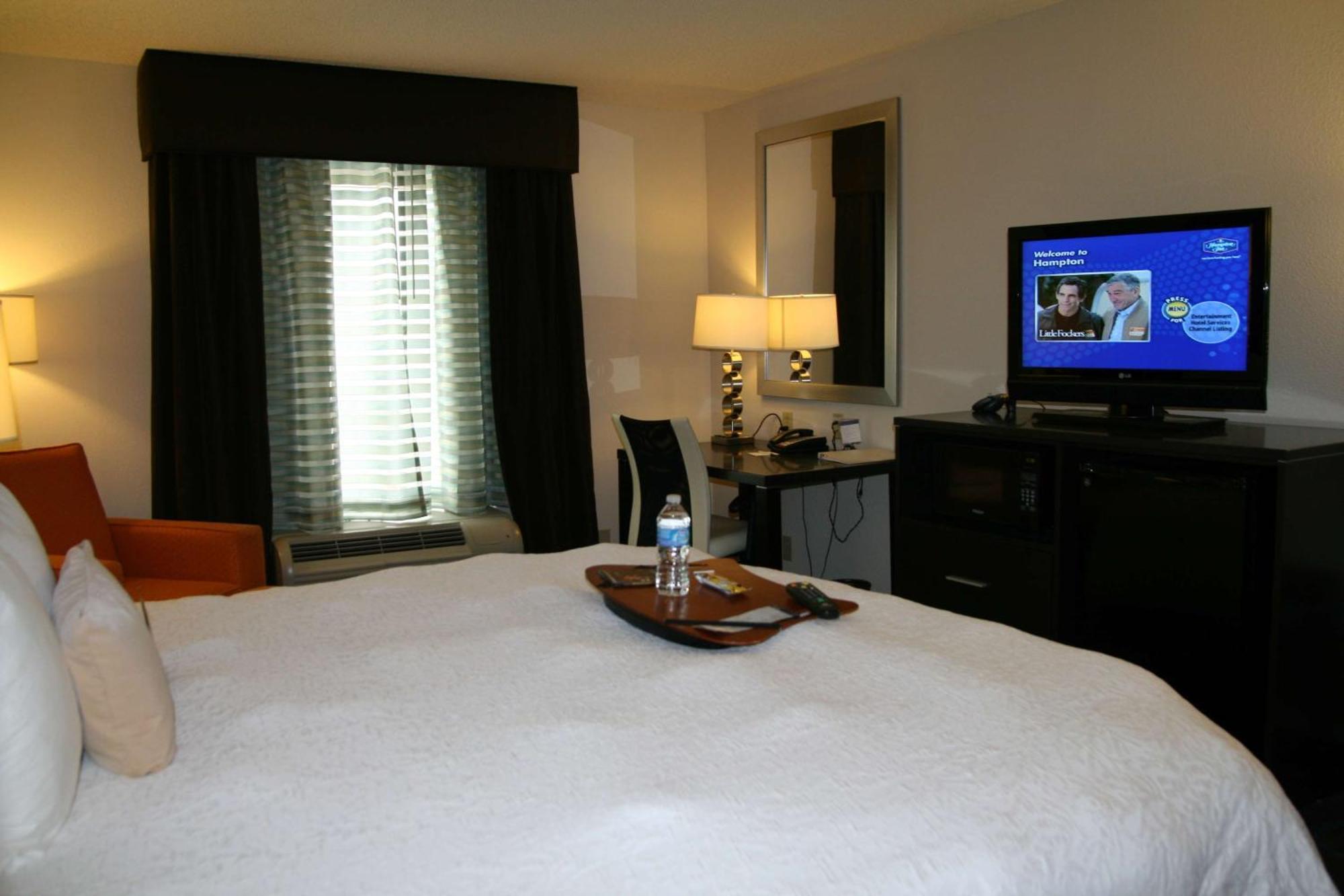 King Room King Bed Non-Smoking