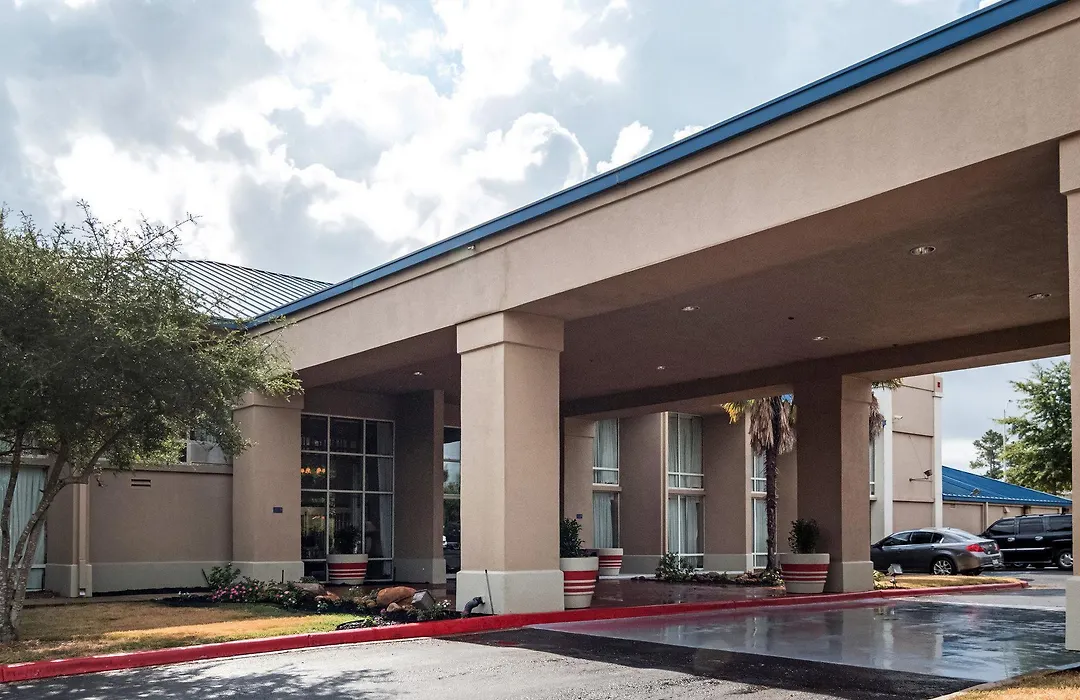 Economy Inn And Suites-1